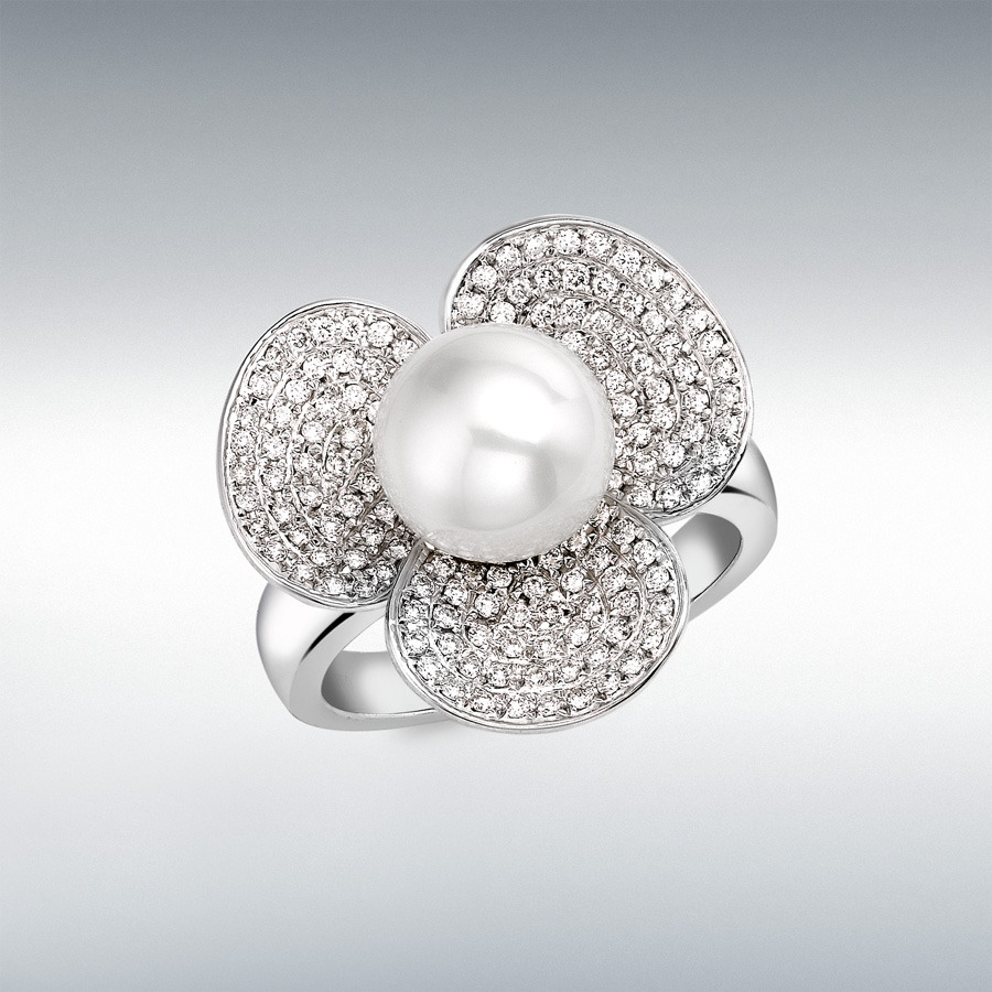 18ct White Gold 0.75ct Diamond and Freshwater Pearl Flower Ring
